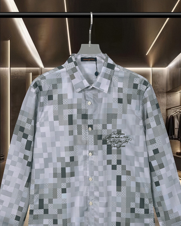 ブランドシャツ側面デザイン